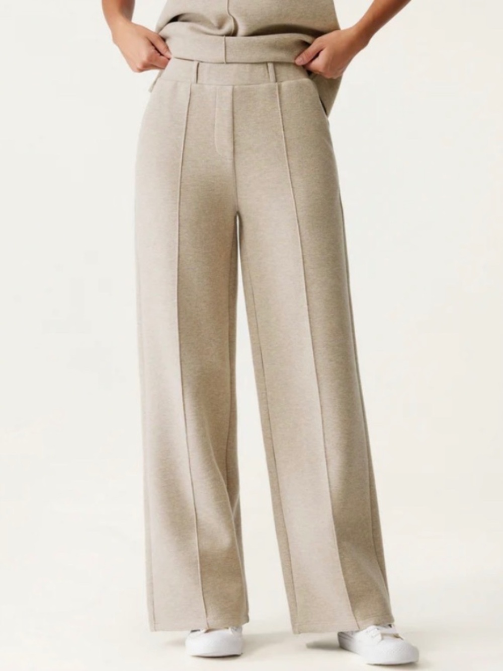 NWOT OGL FuzzLuxe High Waisted Straight Leg Pull On Pants Heather Beige M